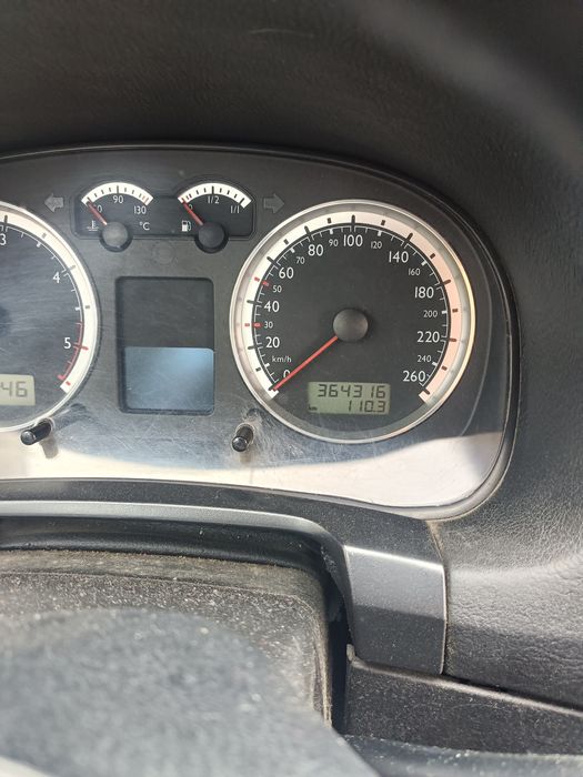 Vând Golf 4 2004