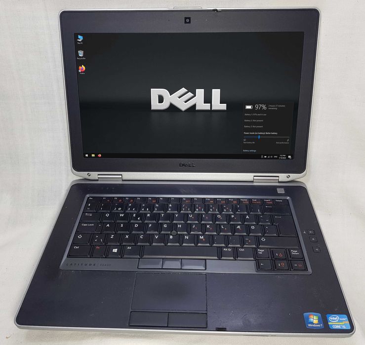 Laptop DELL i5 tastatura luminata cu incarcator si geanta transport