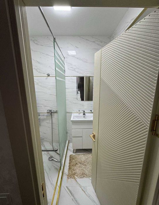 СРОЧНО!!! 4 комнатная в премиум новостройке 87м2 продается квартира