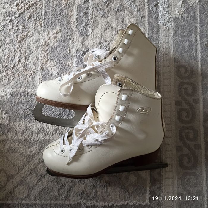 Коньки б/у в хорошом состояние