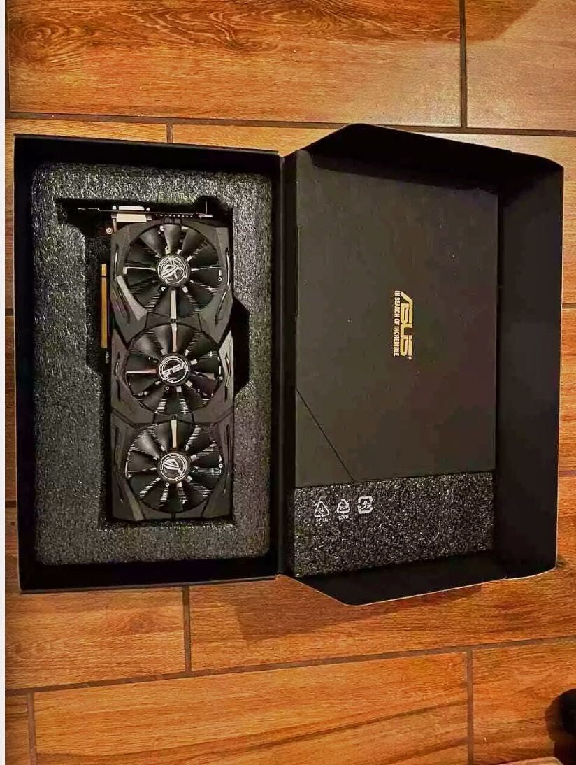 ASUS ROG Strix GeForce GTX 1060 6GB OC GDDR5