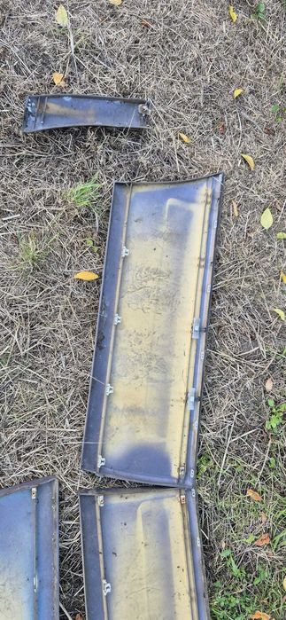 Bandouri late mercedes w124 cu ornament metalic cromat