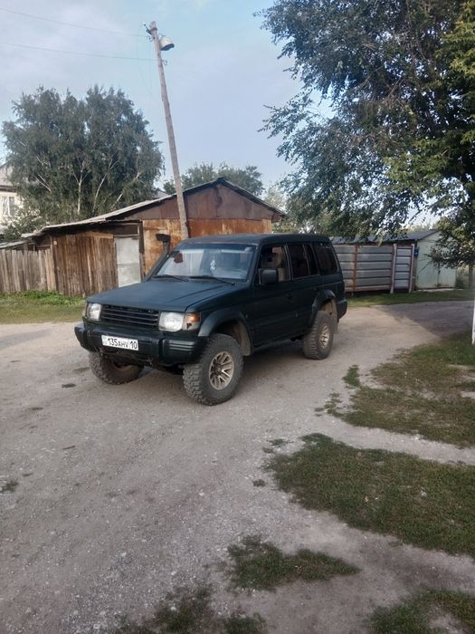 Митсубиси Паджеро