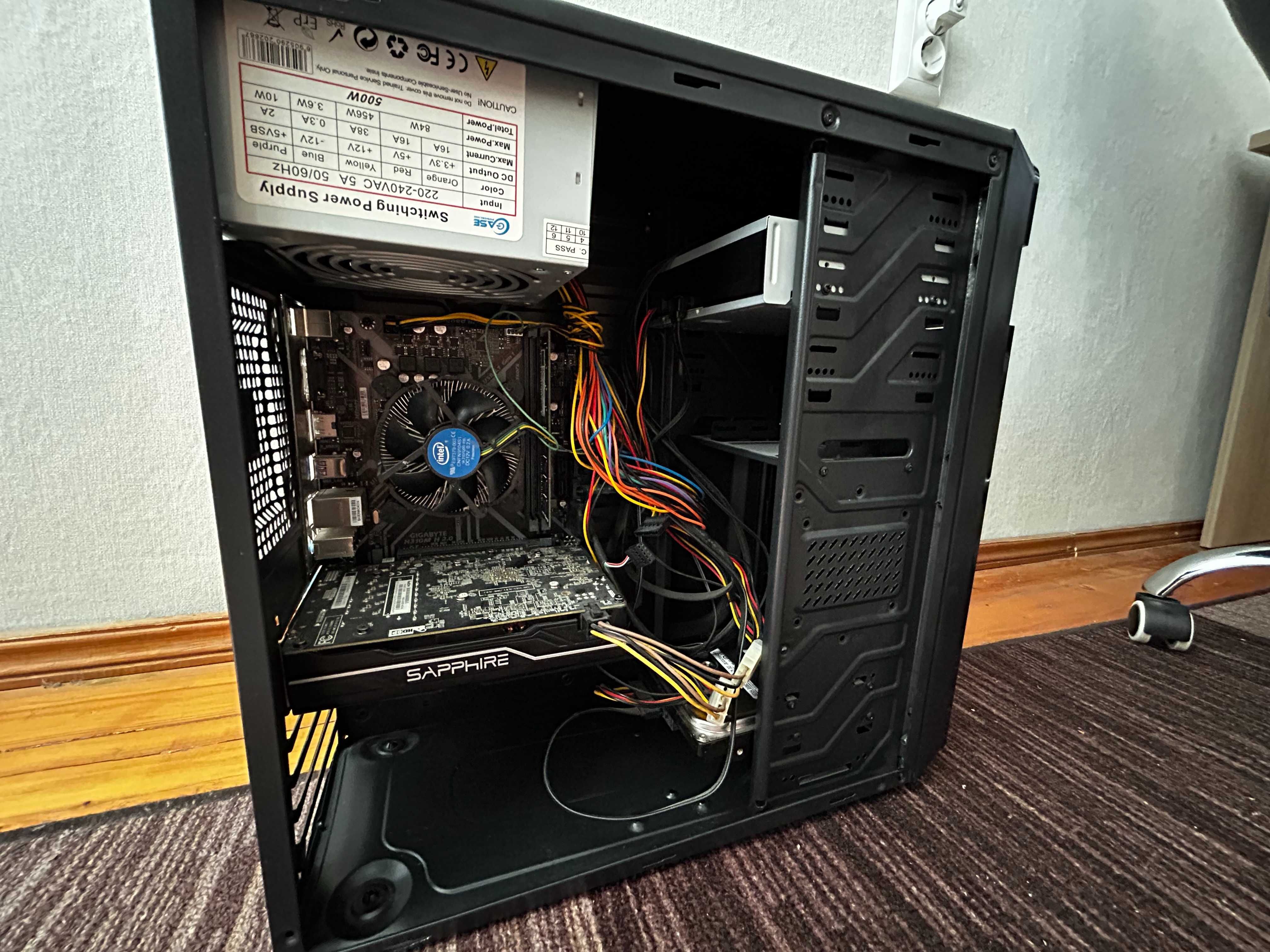 Компютър за игри 8gb 1000gb диск и windows 10