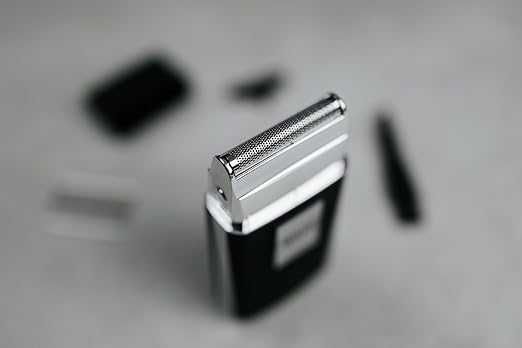 Електрическа мини самобръсначка Wahl Travel Shaver за път