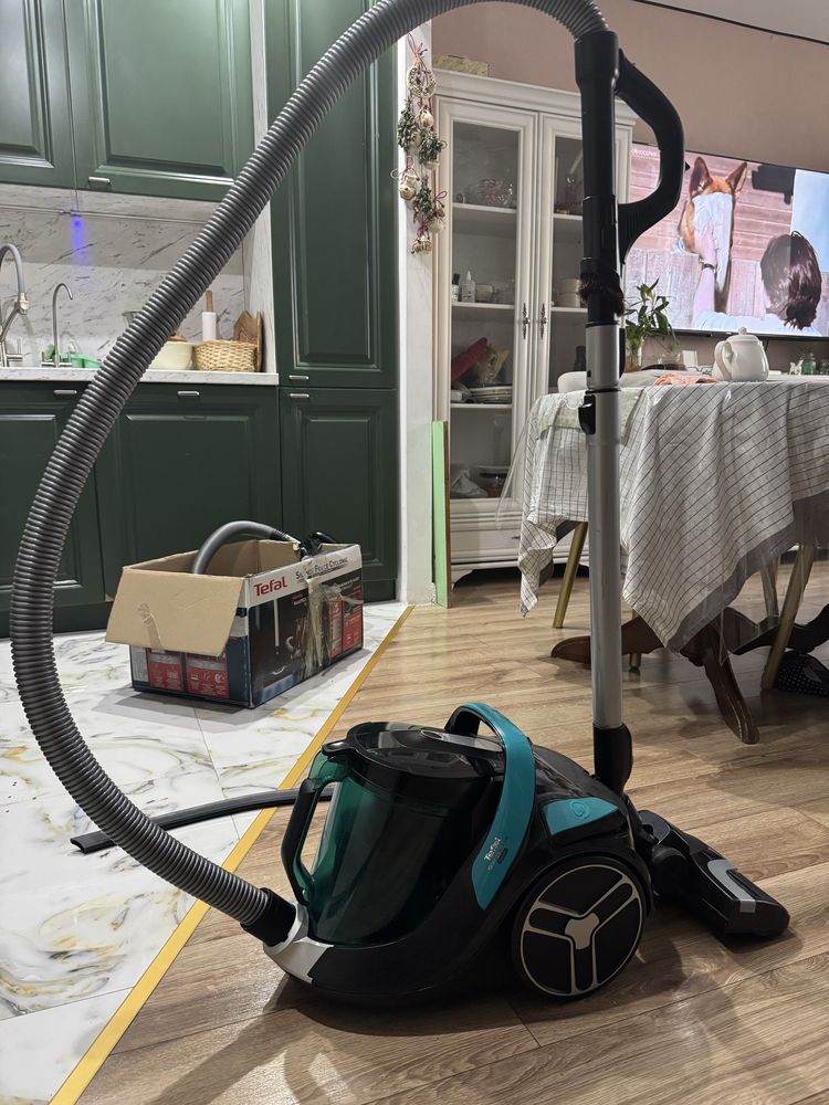 Пылесос Tefal Silence Force Cyclonic