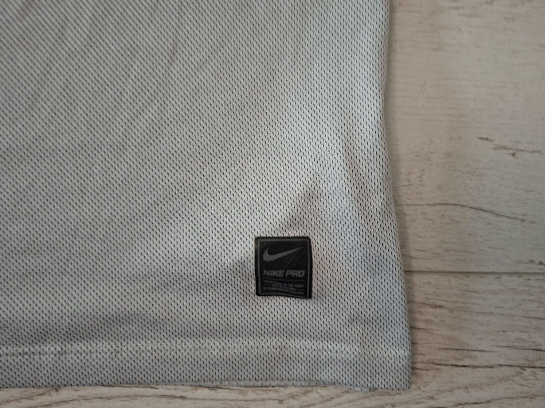 Nike Pro-Ориг. Тениска