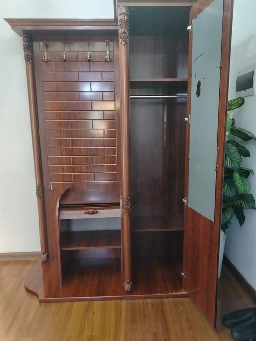 Prihoshka mebel sotiladi