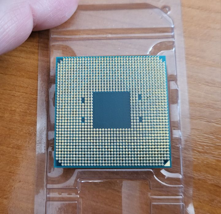 Процесор Ryzen 7 1700X