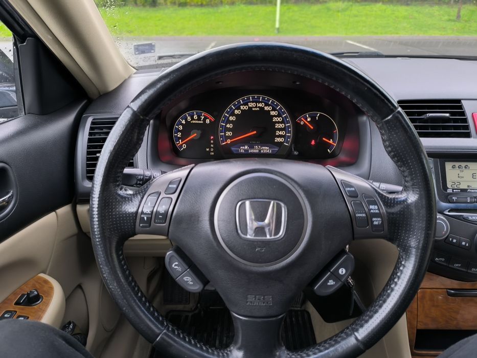 Honda Accord 2.4. facelift automatic, 2006, tourer.