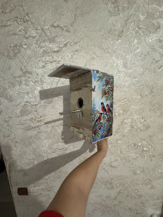 Продам новый скворечник из дерево