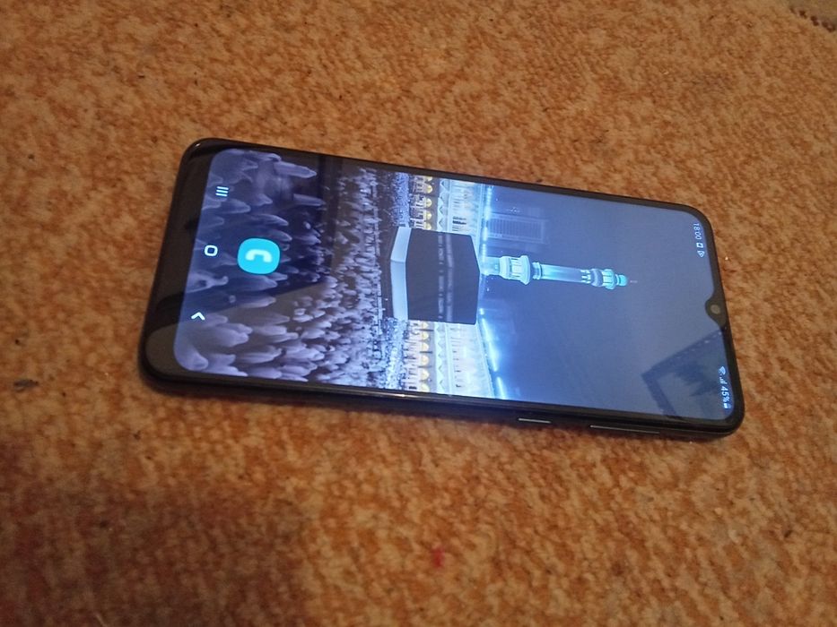 Продам Samsung A04 в идеальном состоянии