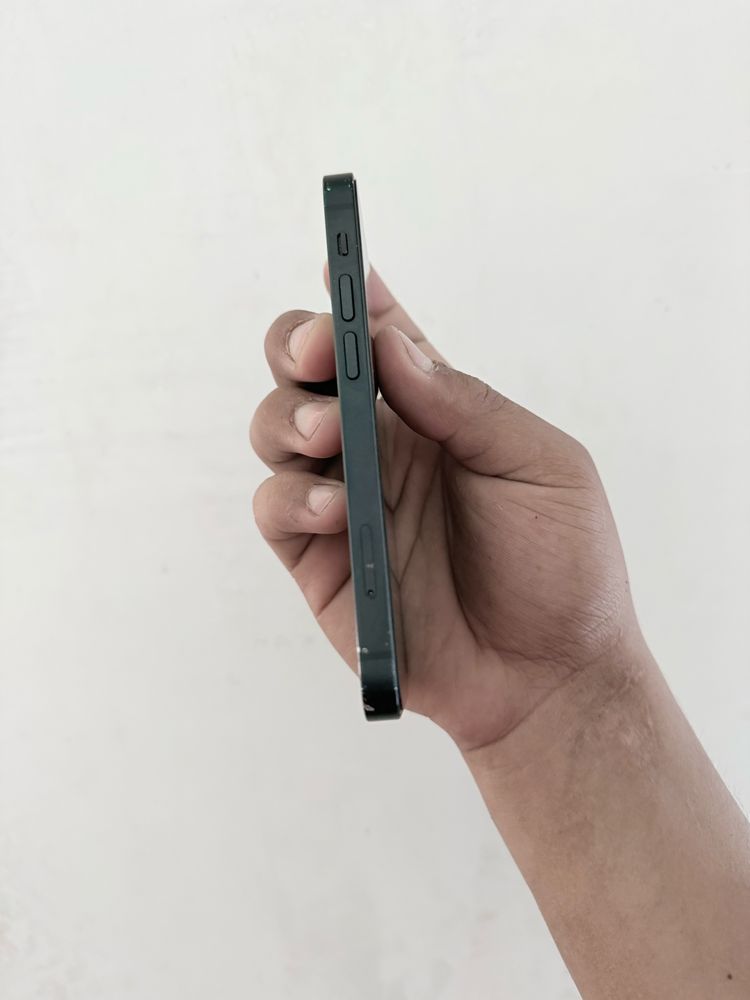 Iphone 13 mini sotiladi