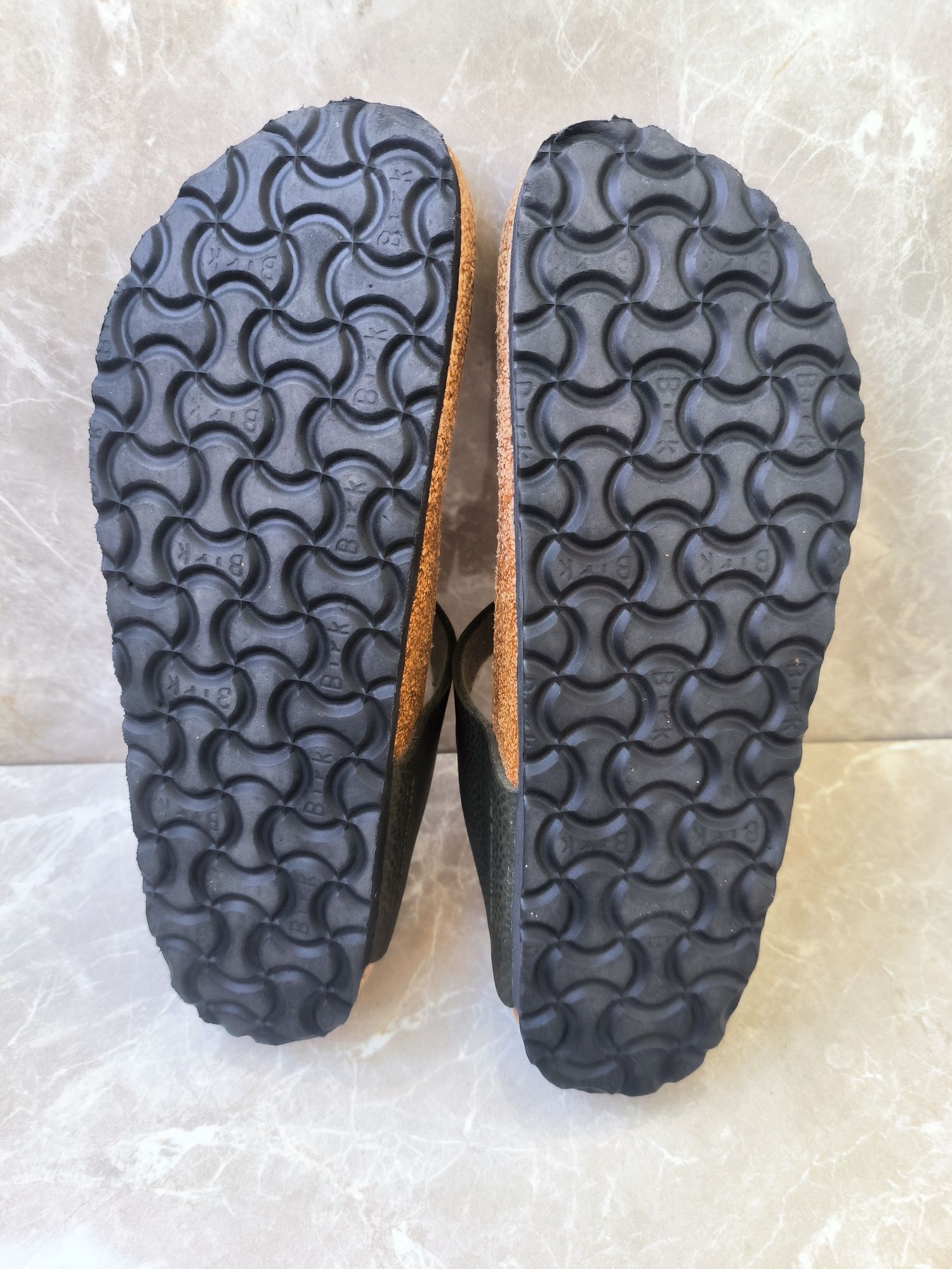 Birkenstock номер 39 джапанки 
Джапанки ArizonaBirkenstock
Джапанки Ar