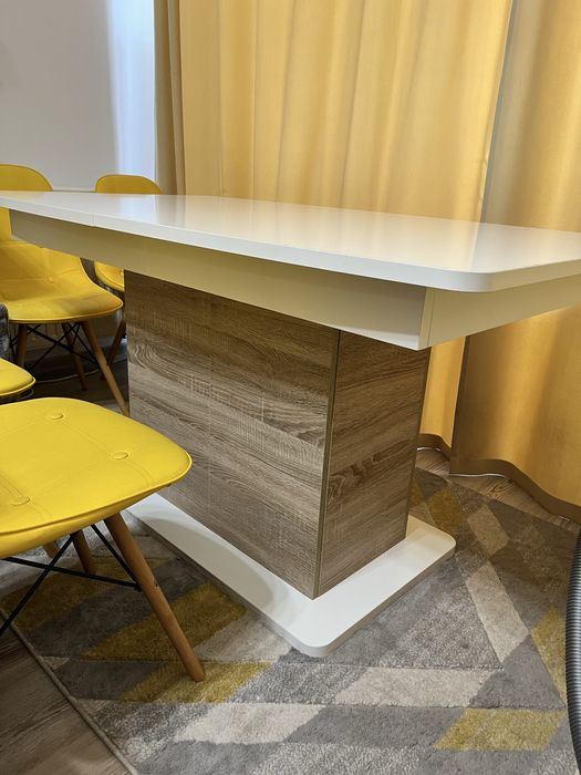 Masa living extensibila