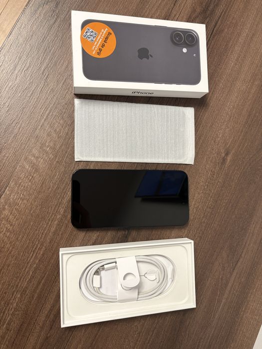 Iphone 16 plus în garantie