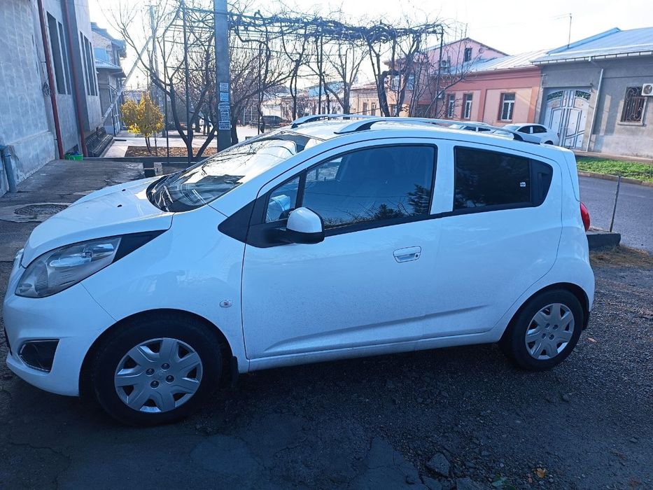 Продаётся Спарк. Spark avtomobili sotiladi.