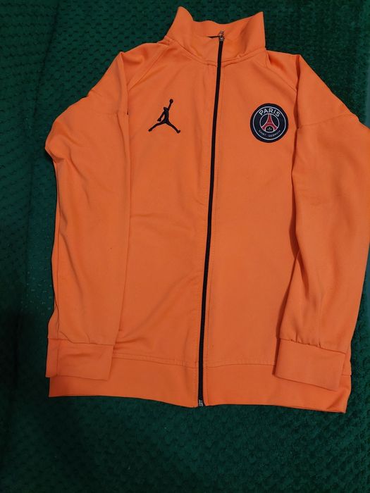 De vânzare bluza trening, Michael Jordan,  mărimea 176 cm