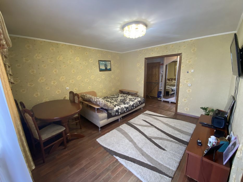 Продам 3х ком квартиру в цертре города