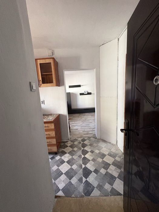Persoana fizica vand  apartament cu o camera Lupeni, Hunedoara