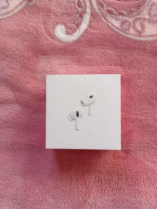 Продаю наушники Airpods pro 2