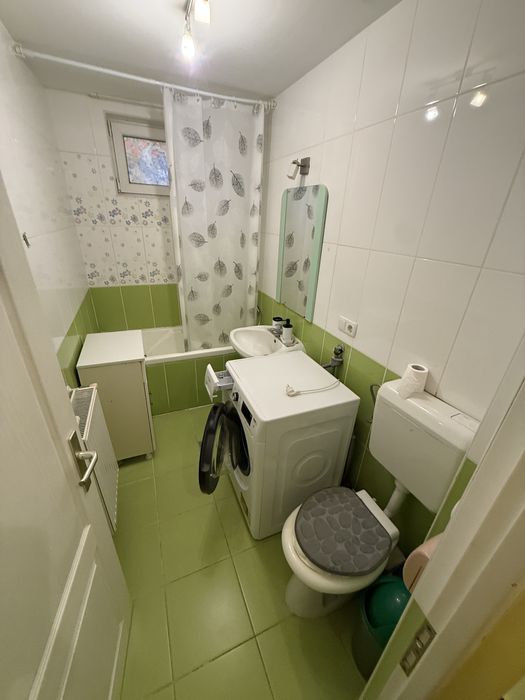 Ofer spre închiriere Apartament 2 Camere  langa Hotel Sport / Pta.Mica