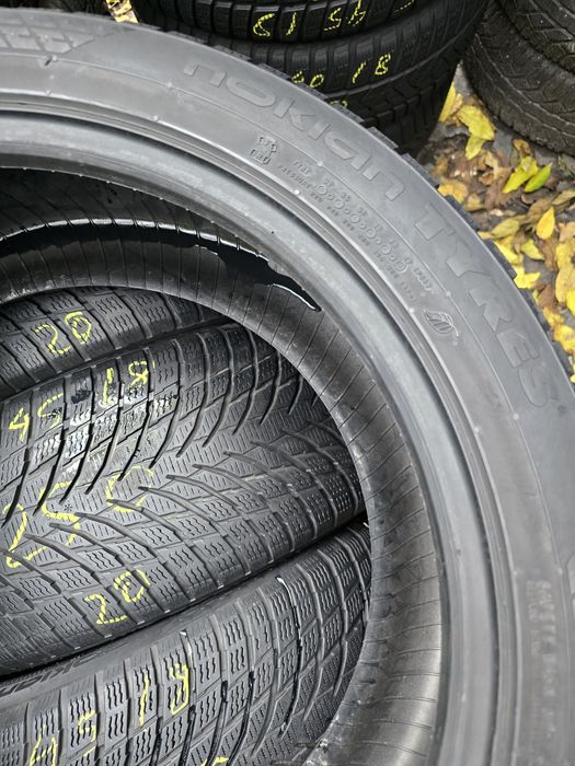 Anvelope Nokian 235/45/18 iarna