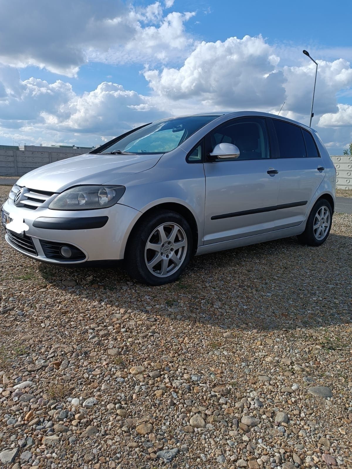 Golf 5 plus an 2006 motor 1,6 Mpi 102 cai euro 4