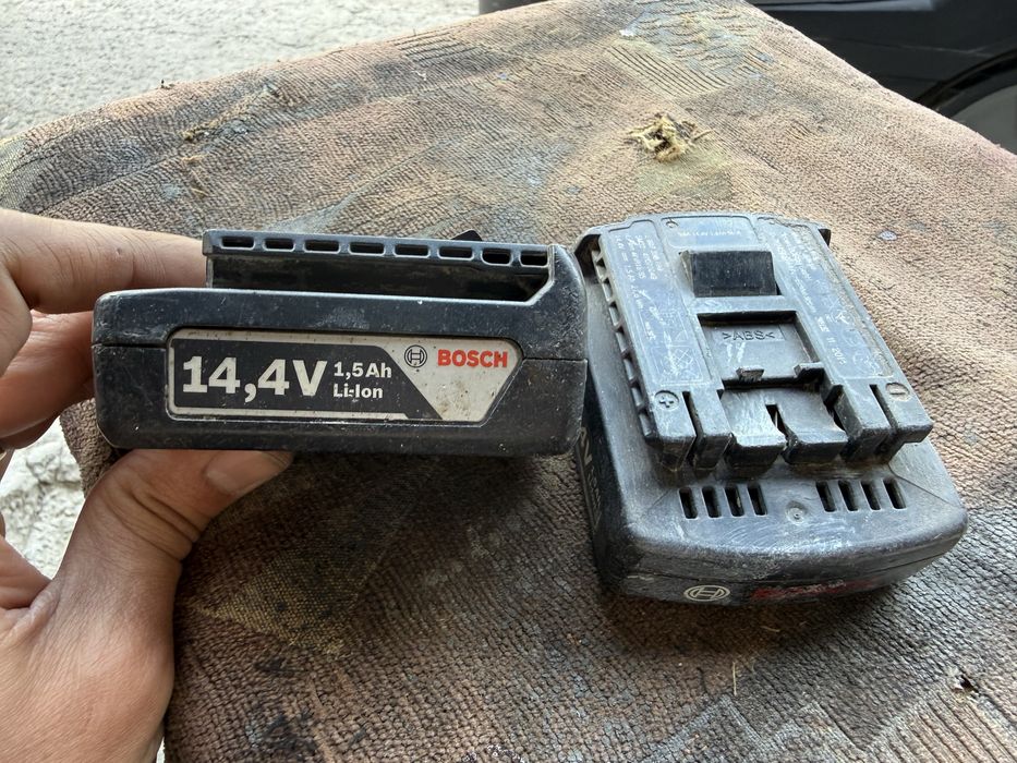* BOSCH 2 аккумулятора! Б/у
