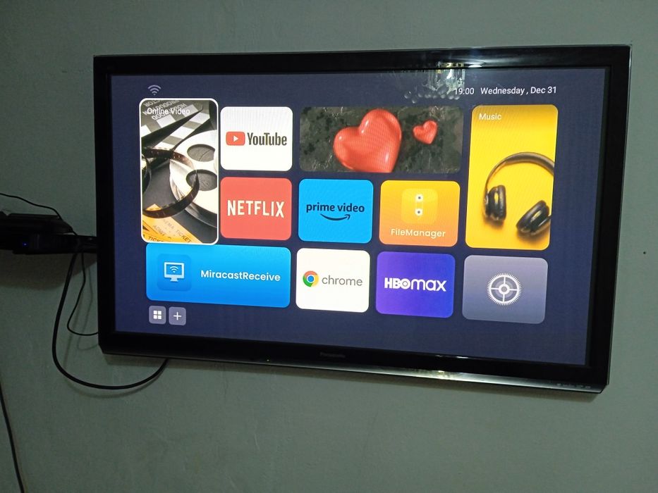 Продам телевизор