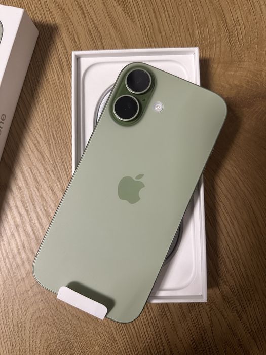 Iphone 17 nou, verde, nefolosit,