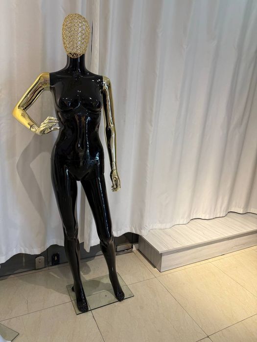 Маникенлар сотилади