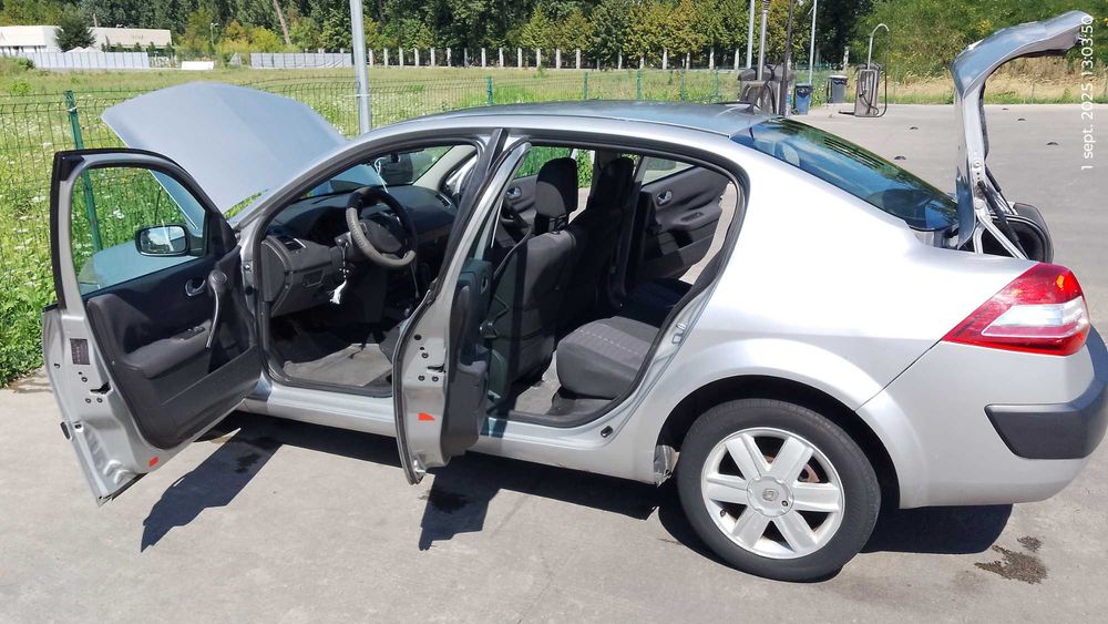 Vand REANULT MEGANE 2 - 1.6 16V 112CP