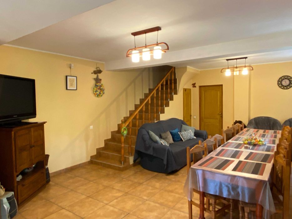 Cazare la munte Sambata de Sus, cabana de inchiriat, izolata padure