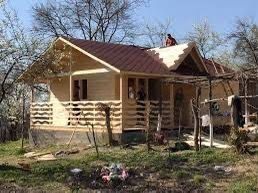 Case și cabane din lemn