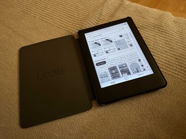 Kindle Paperwhite 10th Gen с подсветка + бонус магнитен калъф