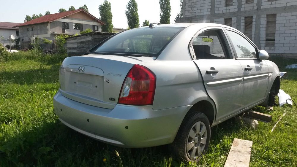 stop lampa spate dreapta hyundai accent 2008 stop dreapta spate accent
