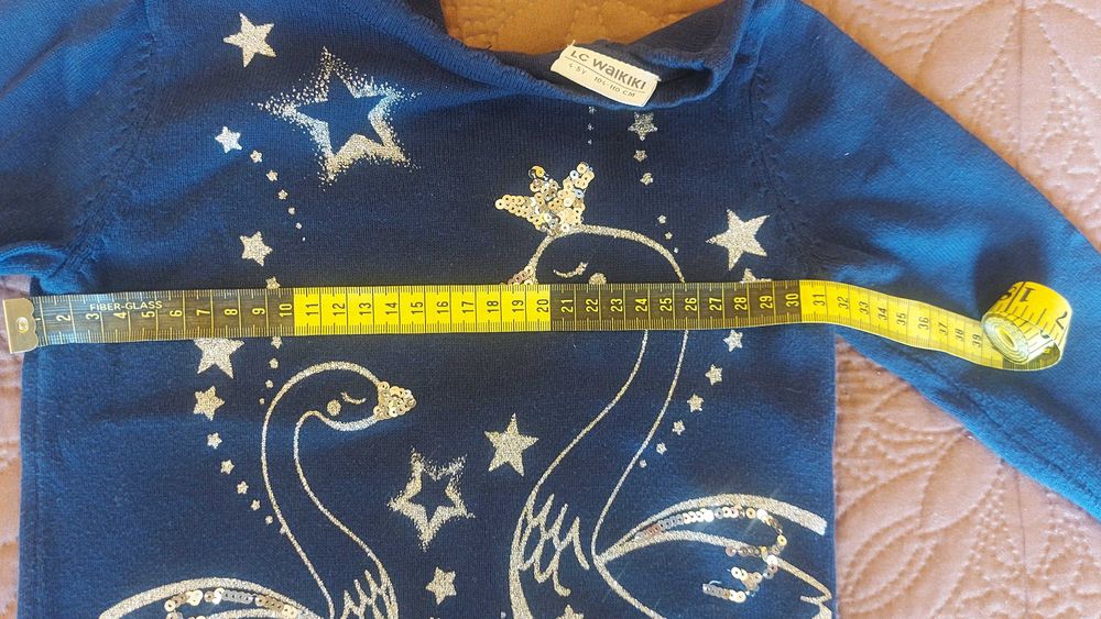 Пуловерче Lc Waikiki и туника рокля Chicco 4-5г