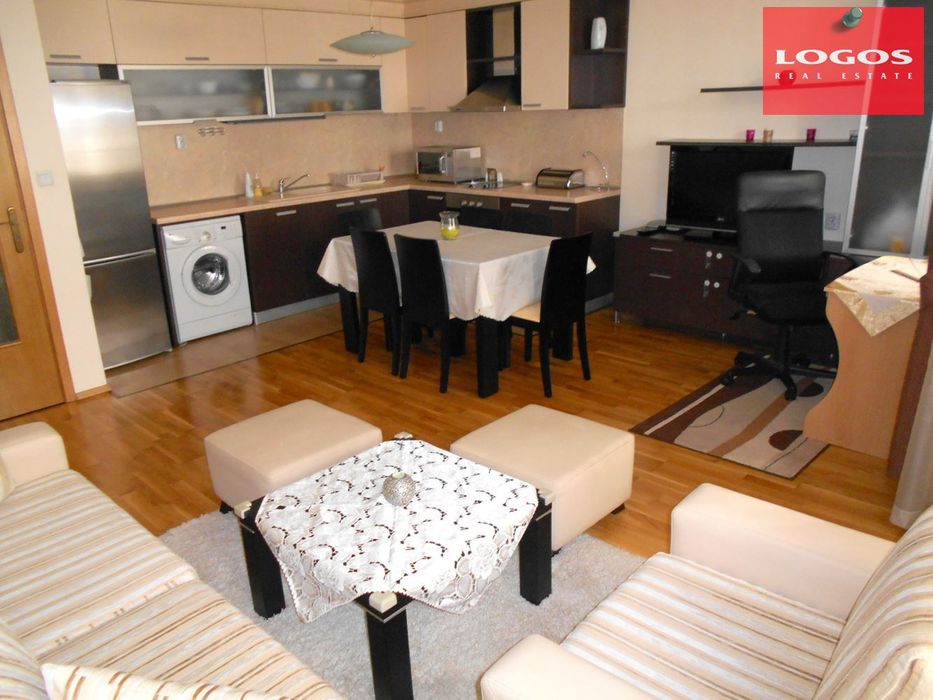 Дава се под наем Двустаен апартамент в Варна, Гръцка махала - 81 кв.м за 650 € - Снимка #4