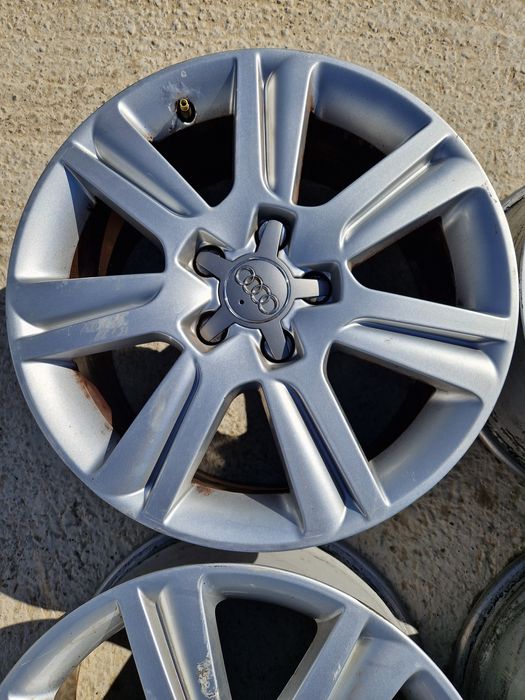 Jante aliaj Audi A4 B8 R17