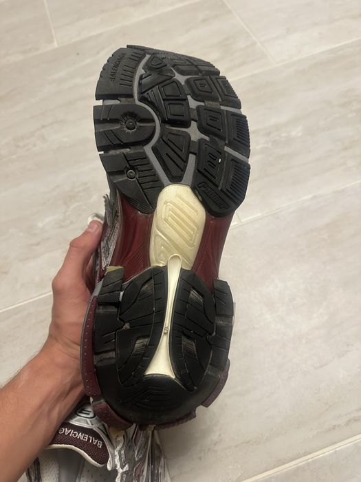 Balenciaga Runner Sneaker “Burgundy”