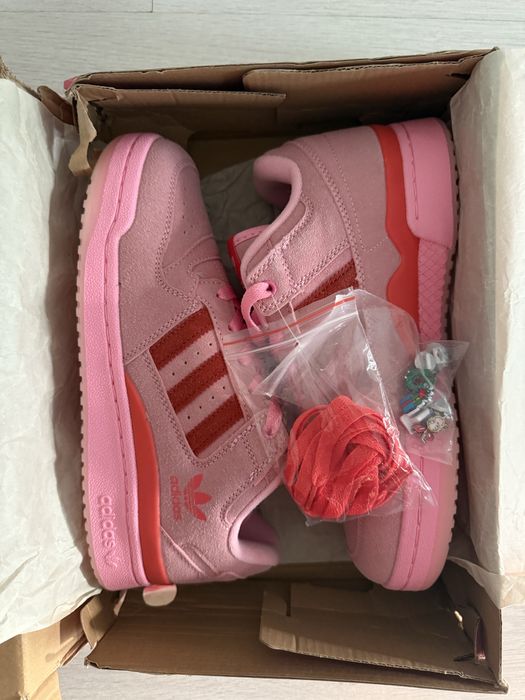 Продам кроссовки Adidas