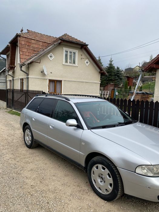 Vând Audi A4 19  B5