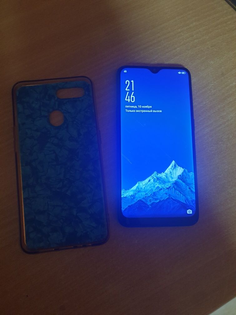 Продаю OPPO A5s без трещин