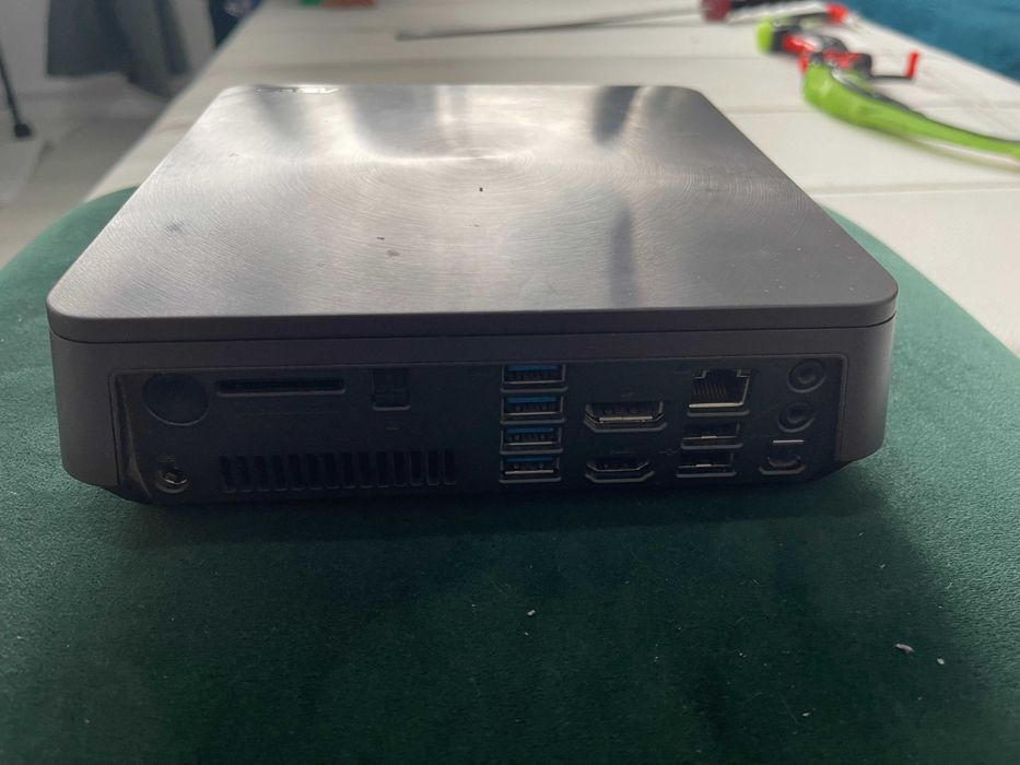 Mini PC Asus VM62 i3 8gb RAM SSD 256Gb