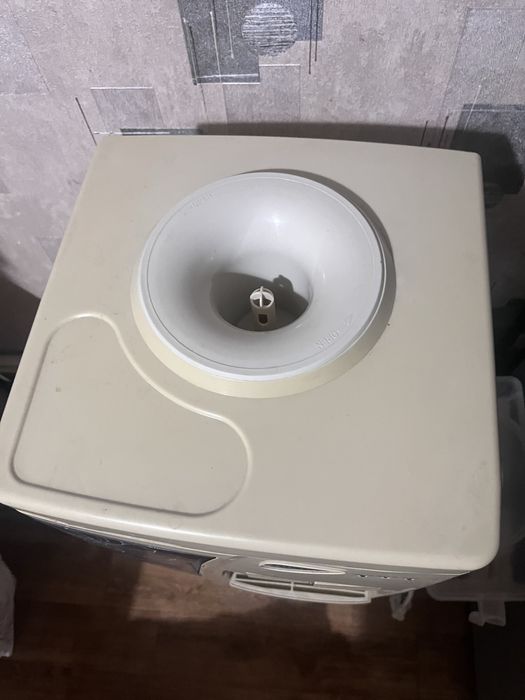 Кулер для води Никаи