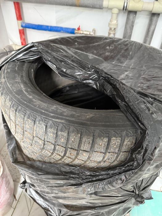 Продам зимние шины