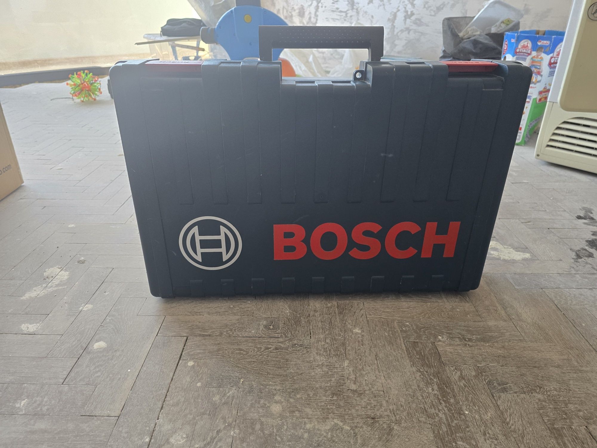 Перфоратор + Къртач Bosch