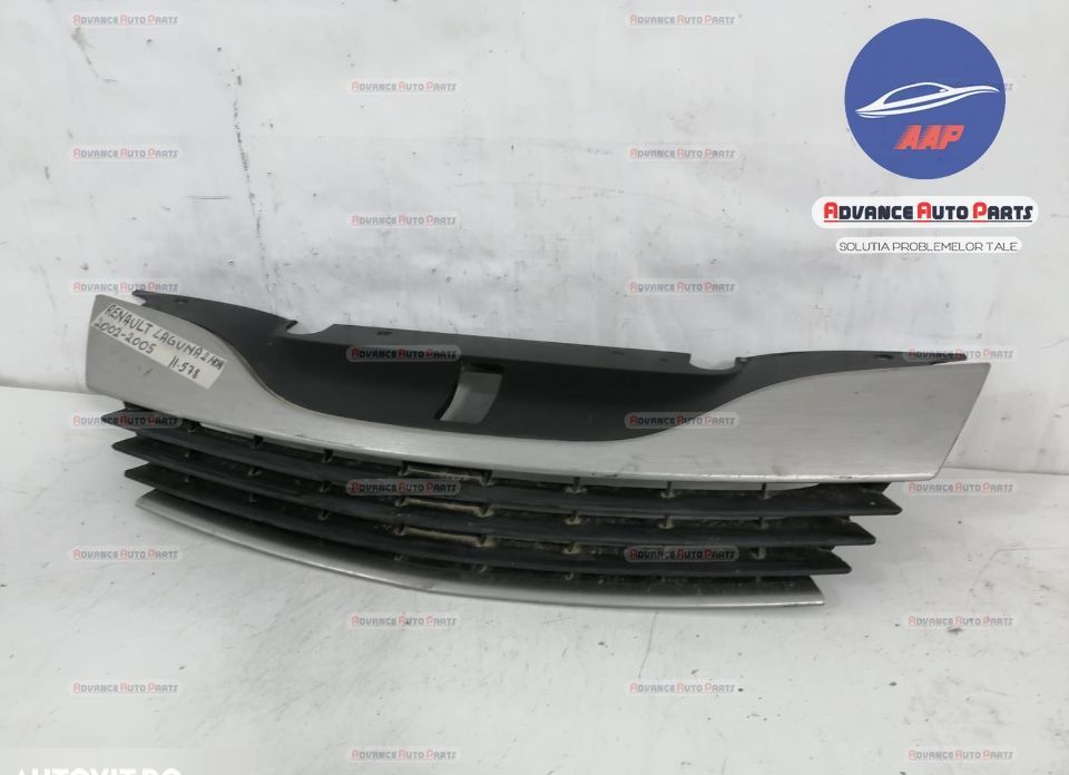 Рено Лагуна 2 / Renault Laguna 2 [ - ] Оригинална централна решетка за