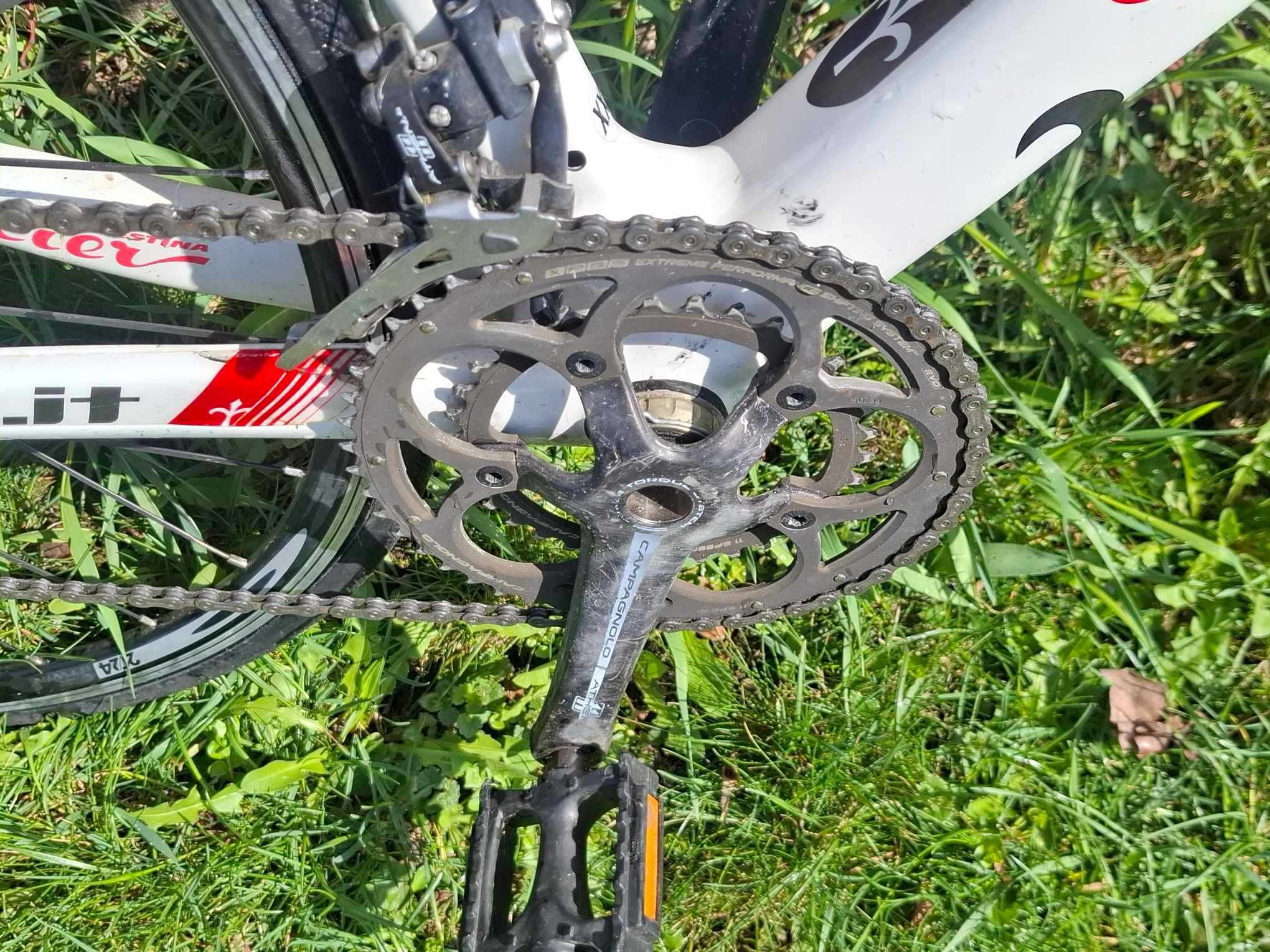 Bicicleta cursiera carbon Wilier GTR Athena